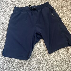 Unrl men’s shorts - medium in navy